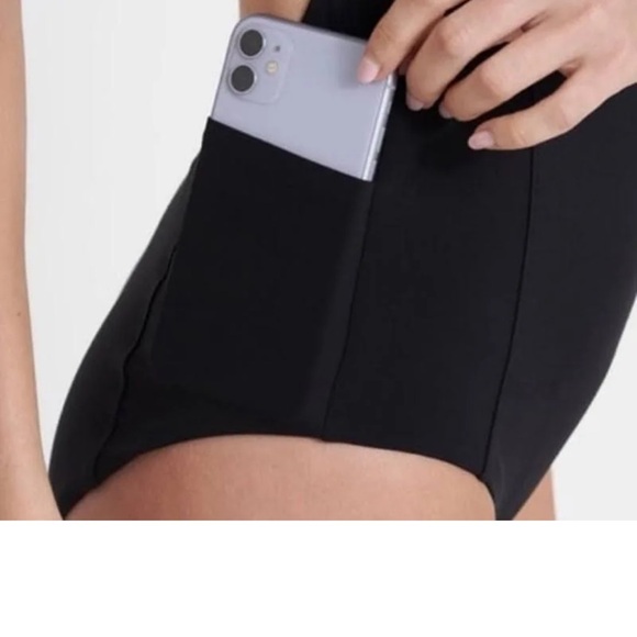 Vuori Swimsuit - Picture 8 of 9